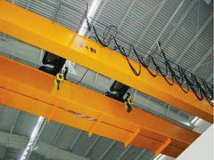 广西贺州双梁桥式起重机生产厂家30吨行车行吊